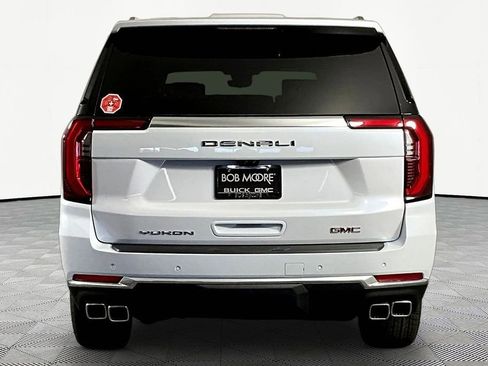 New 2026 GMC Yukon XL Denali w/ Denali Reserve Package AWD/4WD image 5