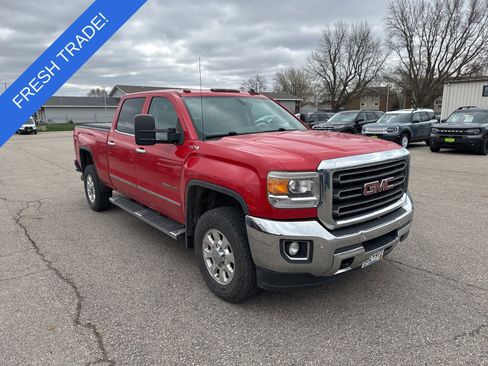 Used 2015 GMC Sierra 2500 SLT w/ Duramax Plus Package AWD/4WD image 3