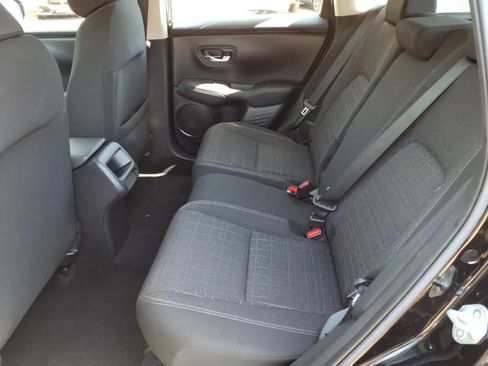 Used 2024 Honda HR-V LX image 9