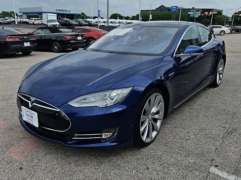 Used 2015 Tesla Model S 85D AWD/4WD image 3