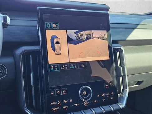 Used 2026 GMC Acadia AT4 w/ Super Cruise Package AWD/4WD image 13
