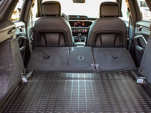 Used 2022 Audi Q3 2.0T Premium Plus image 44