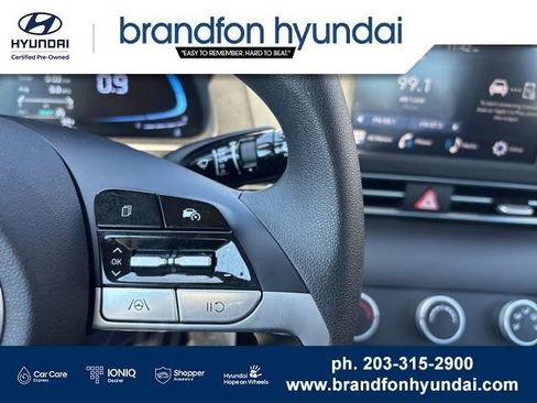 Certified 2026 Hyundai Elantra SE w/ Cargo Package FWD image 15
