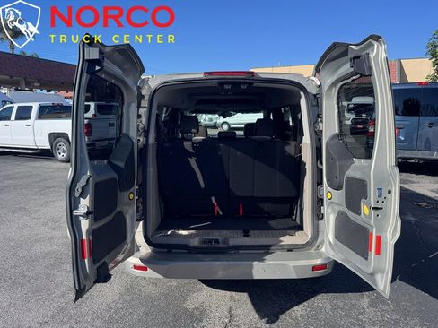 Used 2015 Ford Transit Connect XLT image 18