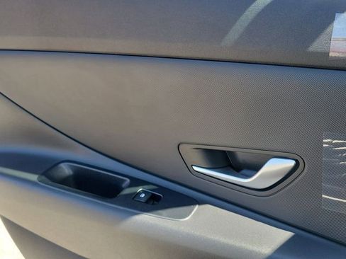 New 2026 Hyundai Elantra Hybrid FWD image 21