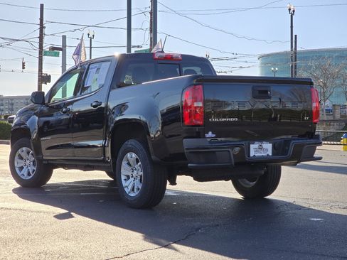 Certified 2022 Chevrolet Colorado LT w/ LT Convenience Package image 18