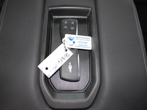 Used 2025 Chevrolet Silverado 2500 LT AWD/4WD image 26