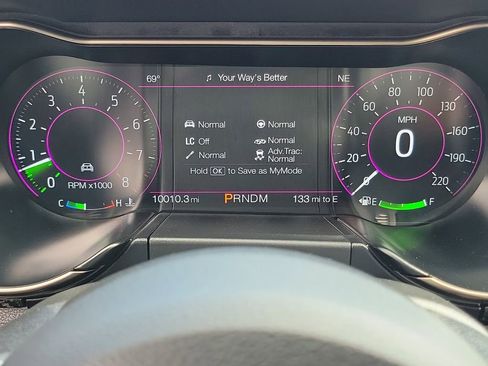 Used 2020 Ford Mustang Shelby GT500 w/ Technology Package RWD image 7