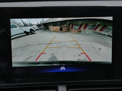 Used 2025 Chevrolet Trax ACTIV w/ Driver Confidence Package image 12