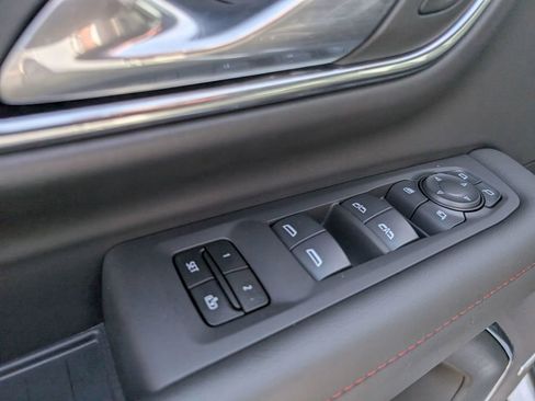 Used 2024 Chevrolet Tahoe RST w/ Luxury Package AWD/4WD image 16
