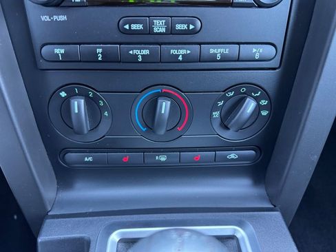 Used 2007 Ford Mustang GT image 11