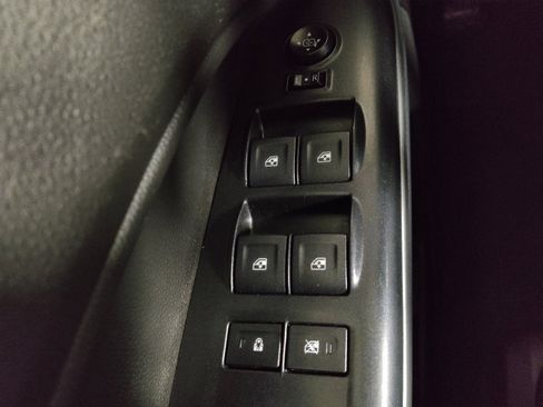 Used 2018 Chevrolet Colorado LT w/ LT Convenience Package image 27