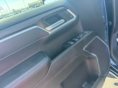 Used 2023 Chevrolet Silverado 1500 LT AWD/4WD image 23