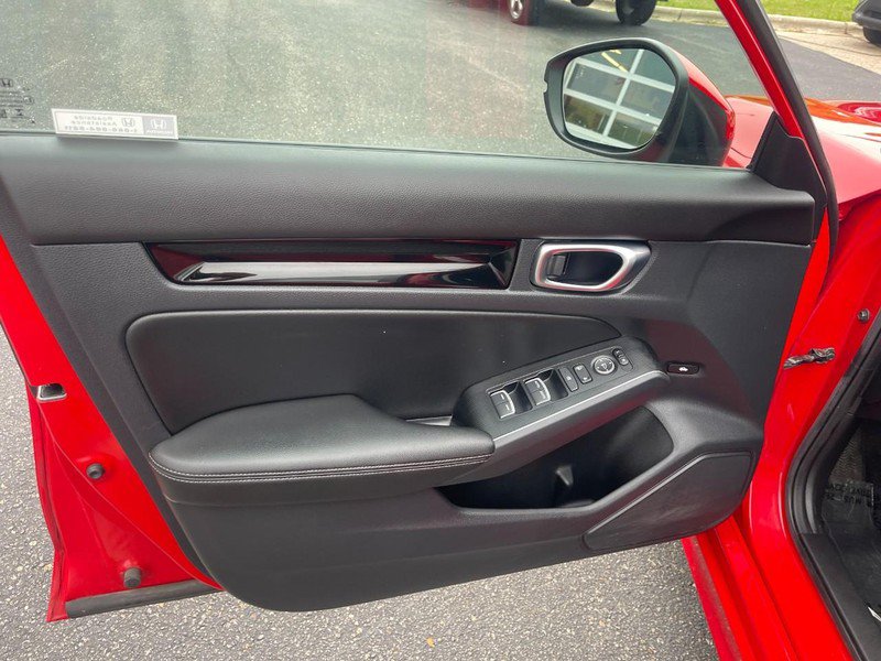 Used 2022 Honda Civic Touring image 17