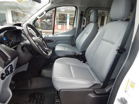 Used 2016 Ford Transit 350 XL image 17