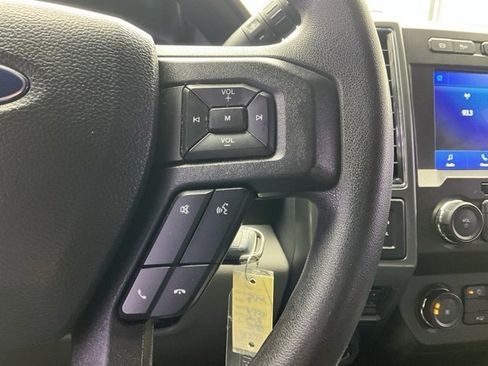 Used 2022 Ford F350 XLT w/ FX4 Off-Road Package image 17