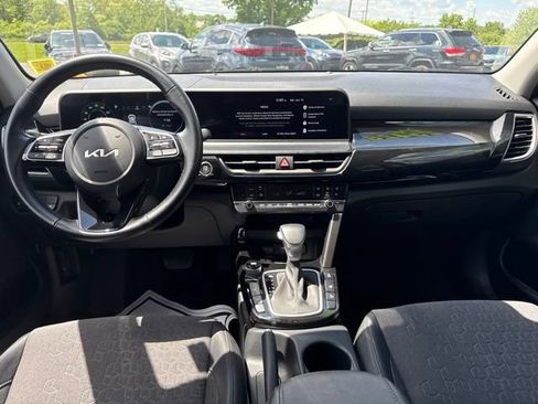 Certified 2024 Kia Seltos S AWD/4WD image 17