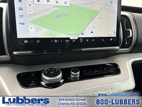 Used 2025 Ford Expedition Max Active image 19