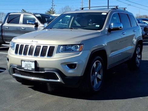 Used 2014 Jeep Grand Cherokee Limited w/ Trailer Tow Group IV image 2