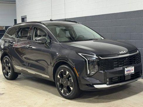 Used 2026 Kia Sportage SX image 2