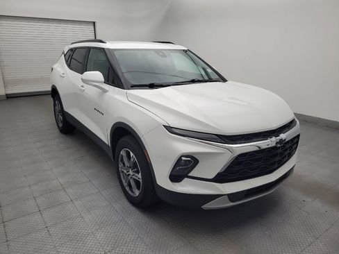 Used 2023 Chevrolet Blazer LT w/ Convenience Package FWD image 13
