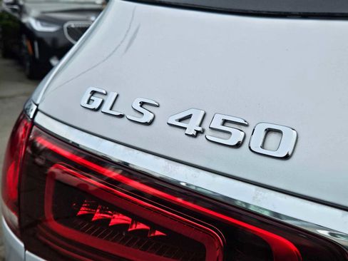 Used 2020 Mercedes-Benz GLS 450 4MATIC image 16