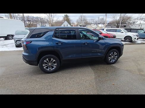 New 2026 Chevrolet Equinox LT image 9