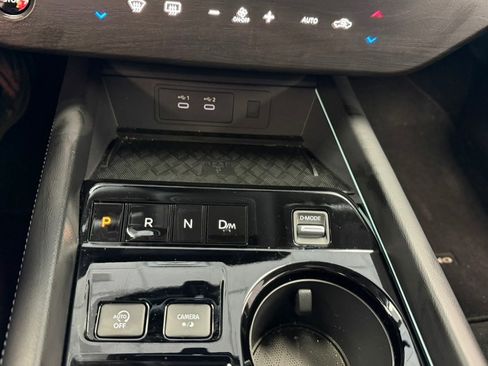 Used 2025 Nissan Murano Platinum w/ Cargo Package AWD/4WD image 50