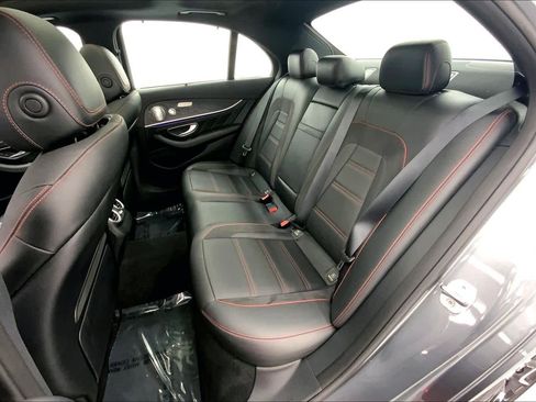 Used 2018 Mercedes-Benz E 43 AMG 4MATIC Sedan image 17