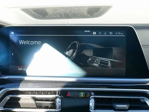 Used 2020 BMW X7 M50i w/ Dynamic Handling Package image 52