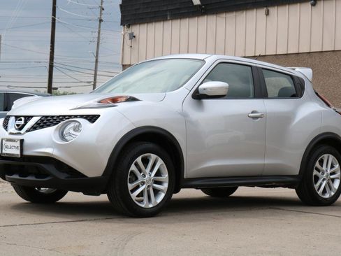 Used 2015 Nissan Juke S AWD/4WD image 17