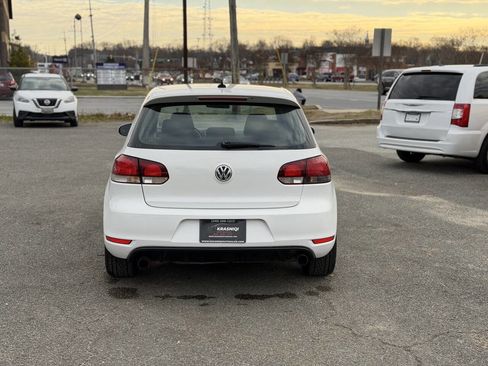 Used 2012 Volkswagen Golf 2-Door FWD image 5