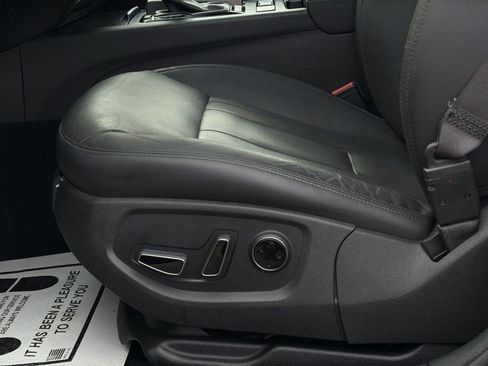 Used 2017 Genesis G80 3.8 w/ Option Group 02 image 14