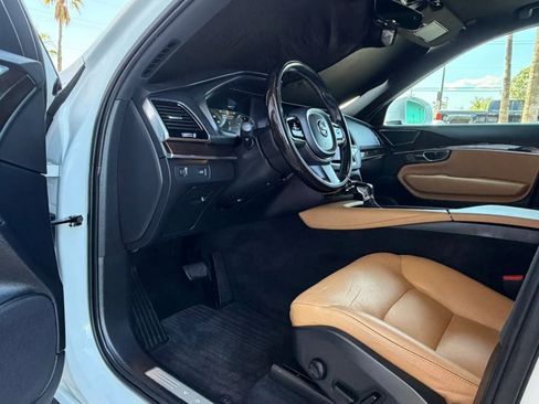 Used 2016 Volvo XC90 T6 Momentum w/ Momentum Plus Package AWD/4WD image 44