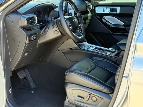Certified 2024 Ford Explorer ST w/ Equipment Group 401A image 6