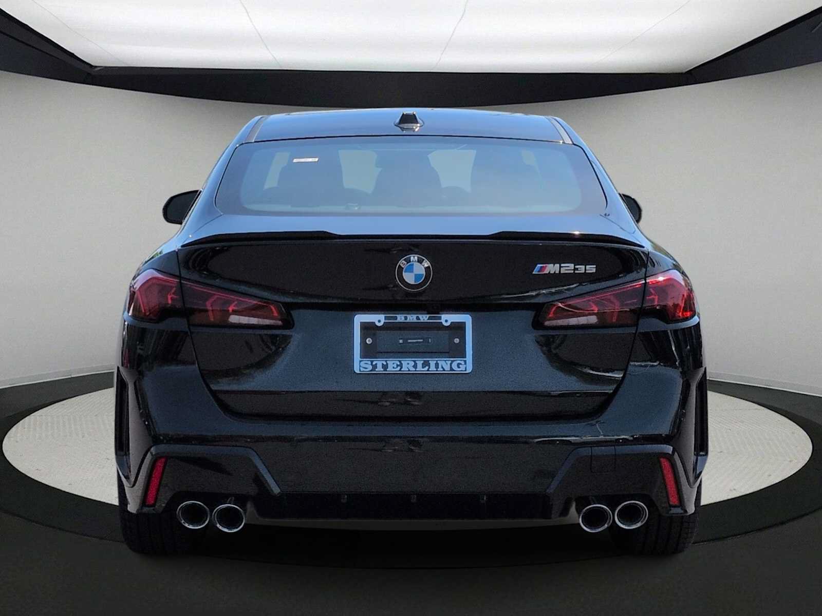 Used 2026 BMW M235i xDrive w/ Technology Package AWD/4WD image 7