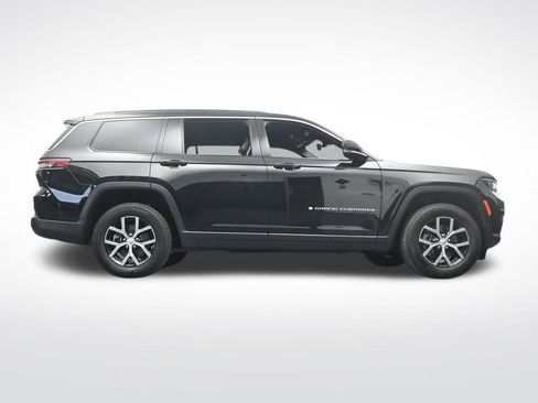 Used 2024 Jeep Grand Cherokee L Limited image 57