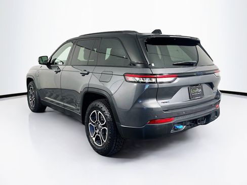 Used 2022 Jeep Grand Cherokee Trailhawk image 5