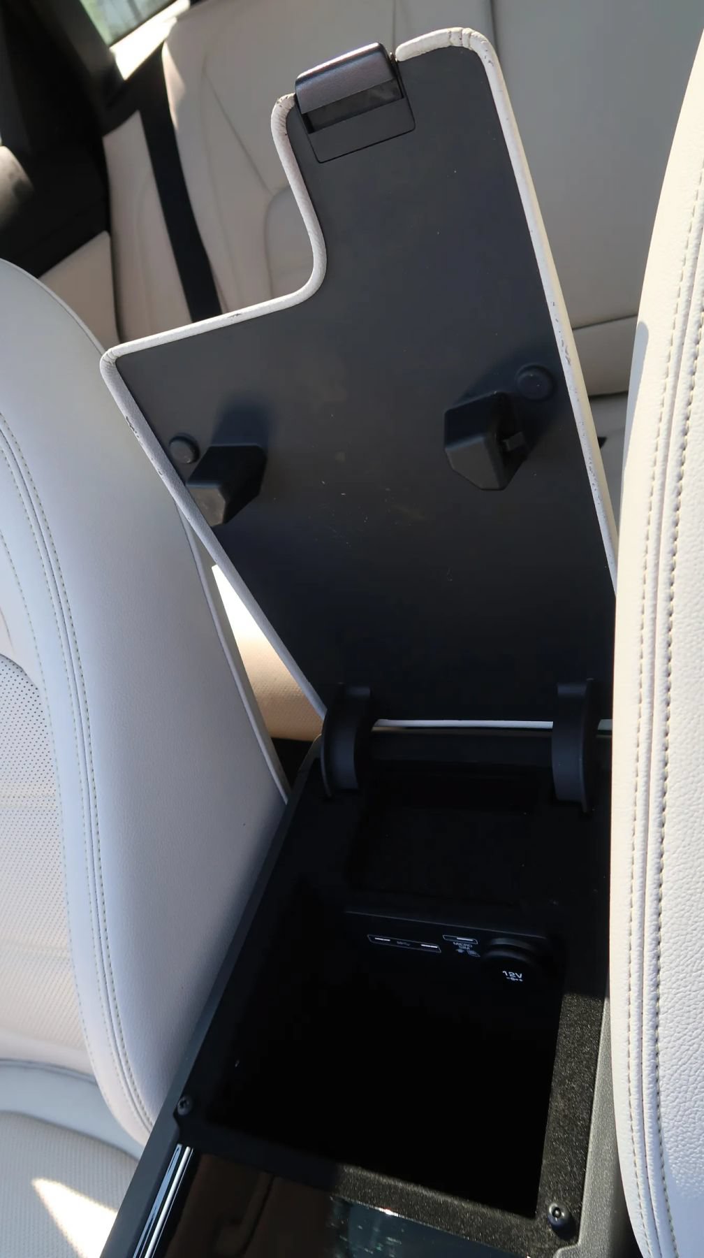 Used 2019 Jaguar F-PACE Prestige AWD/4WD image 19