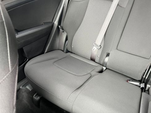 Used 2025 Kia Sportage LX FWD image 39