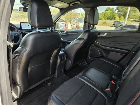 Used 2024 Ford Escape ST-Line AWD/4WD image 32