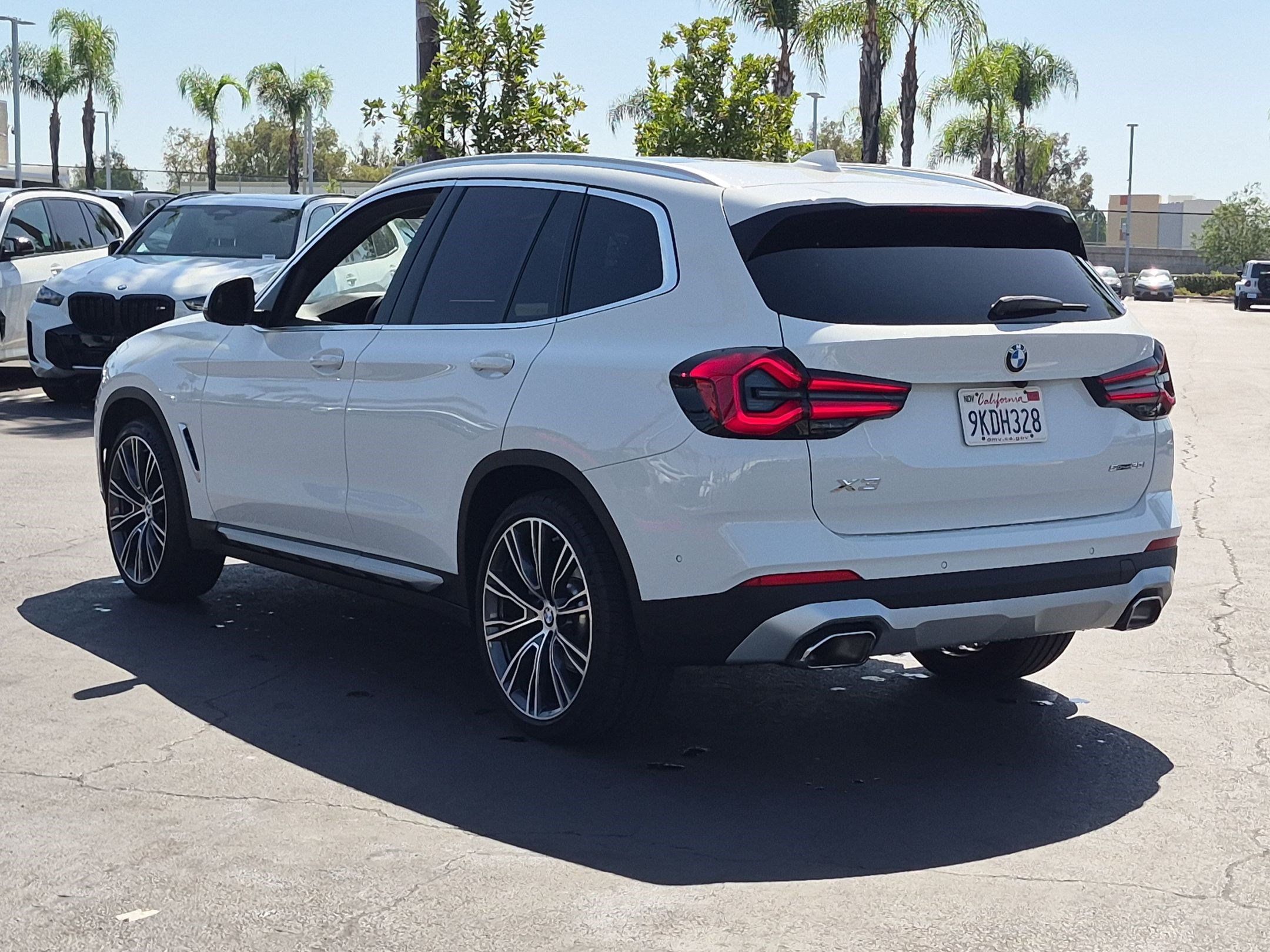Certified 2024 BMW X3 sDrive30i w/ Convenience Package RWD image 8
