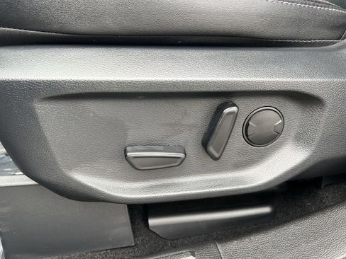 Used 2024 Ford Ranger Lariat w/ FX4 Off-Road Package image 14