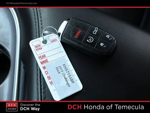 Used 2019 Dodge Challenger SXT w/ Plus Package RWD image 8
