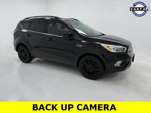 Used 2018 Ford Escape SEL image 1