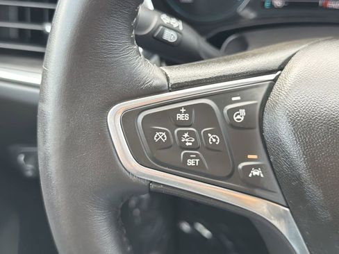 Used 2018 Chevrolet Equinox Premier FWD image 11
