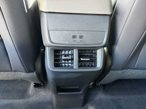 New 2027 Chevrolet Equinox LT w/ Convenience Package II AWD/4WD image 21
