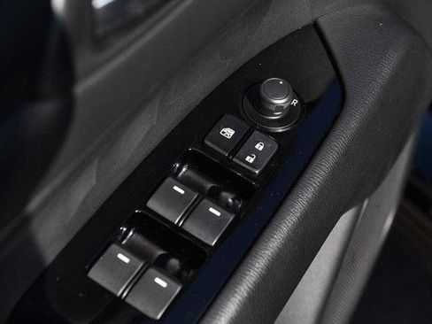 Used 2025 MAZDA CX-5 AWD 2.5 S w/ Preferred Package image 9