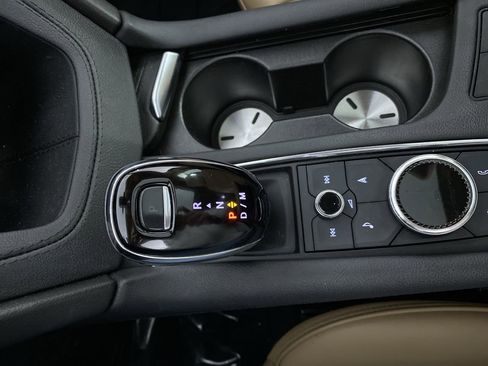 Certified 2023 Cadillac XT6 Sport w/ Platinum Package image 8