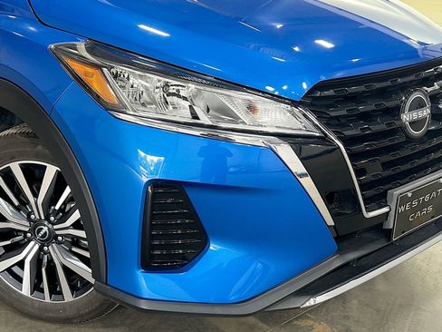 Used 2024 Nissan Kicks SV image 40